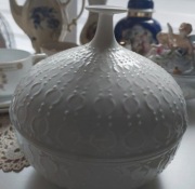 Wallendorf duża szkatułka puzderko porcelana 
