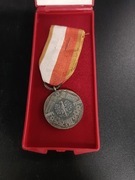 Medal walka praca socjalizm p8 