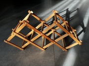 Drewniany stojak na butelki z winem do 8 sztuk - stan bardzo dobry