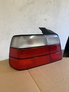 BMW e36 sedan lampa tył lewa M-pakiet