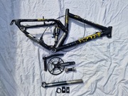 Rama rowerowa Scott Genius 26" + damper Scott TC + sztyca + korba