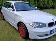 Samochódosobowy marki BMW, serii 1, 2.0 benzyna, 122 KM, 2009 r.