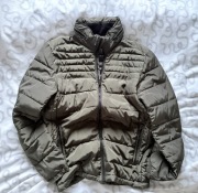 Oliwkowa pikowana kurtka ZARA Rozmiar L.