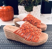 Pomarańczowe Klapki CASSIS na Koturnie Rozmiar 36