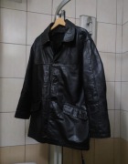 Kurtka  L męska wykonana z czarnej, miękkiej skóry naturalnej o lekko p