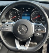 ZNACZEK EMBLEMAT AMG NA KIEROWNCĘ MERCEDES W177 W205 W213 C118 C253 
