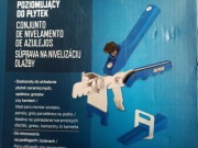 Zestaw do poziomowania płytek gresów+Szczypce Nowy