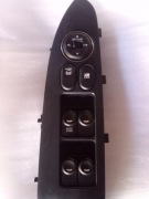 PANEL STEROWANIE SZYB LUSTEREK  HYUNDAI I30 93570-2L010 przedni lewy