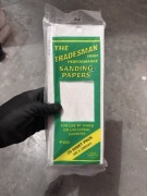 Papier ścierny THE TRADESMAN P100 – 25 sztuk (100x280 mm)