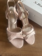 Sandałki pudrowy róż 