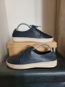 czarne lekkie półbuty ażurowe 40