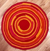 Dywanik okrągły czerwony-róż-żółtyśr.112 cm handmade 60zł