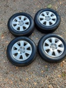 koła zimowe Audi Q3 215/65R16 Continental Cross