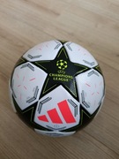 Piłka Adidas replika rozmiar 5 nowa