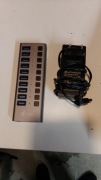 Hub USB 10x USB 3.0 z zasilaczem