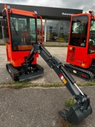 NOWA minikoparka TITAN TL 10 E TITAN Heavy Industries LTD. od RĘKI