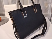 Fajna pojemna torebka- czarna- Sinsay