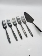 Posrebrzane widelce do deserów Ryals