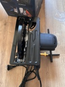 pilarka tarczowa z wbudowanym laserem Niteo Tools 1200 CS0168-22.