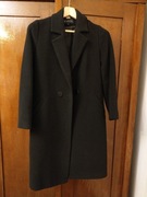 Czarny płaszcz damski ocieplany 