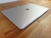 MacBook Pro 15 i7 16GB