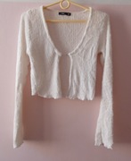 Wyprzedaż Sweterek kremowy roz.M przyjemny wymiary opis