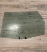 Szyba tylna lewa Audi (kombi)– SOLIVER 43R-00081 DOT90 AS2 ESG TINTED 8 