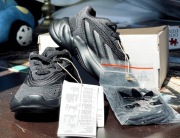 Buty adidas chaussure ozelia 