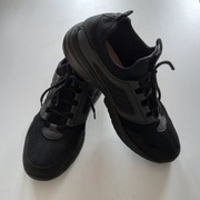 Damskie czarnebuty sportowe Sneakersy roz 41 dł wkł 25,5cm firmy Sprandi