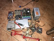 Retro PC Radeon 9550 512MB RAM Intel Pentium 4 CPU  3.2 GHz z monitorem