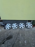 Mam do zaoferowania komplet felg aluminiowych do Audi