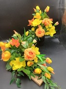 Komplet nagrobny  -kompozyca wiosenno -wielkanocnya