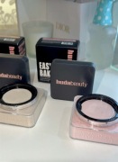 Cupcake Huda Beauty puder 