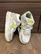 Buty sportowe Zara