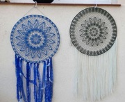 Ozdoba na metalowej obreczy