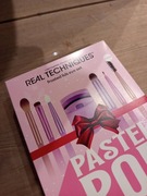 NOWY  zestaw pędzli REAL TECHNIQUES 