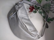 Torba nerka srebrna SILVER saszetka XL eko-skóra srebrne okucia 