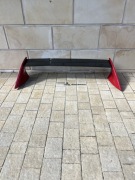 Spoiler Mitsubishi Lancer Evo uszkodzony