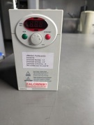Falownik SV004iC5-1F