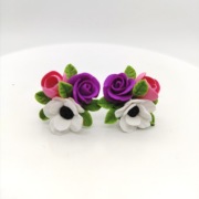 Kolczyki z kompozycją kwiatową