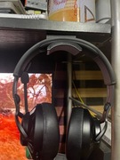 Uchwyt na słuchawki 3D –montaż  na śruby  lub taśmę dwustronną  