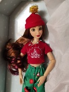 Lalka ily 4ever ily4ever Disney w świątecznym ubranku