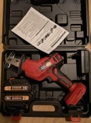 PIŁA SZABLASTA  Akumulatorowa Rosfix WYRZYNARKA Walizka 21V 