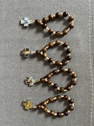 Różaniec do samochodu z koralików 