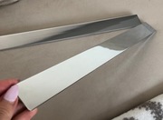 Dwa uchwyty meblowe długi srebrny lustrzany połysk