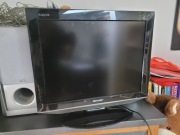 Telewizor SHARP LC 20S5E-BK sprawny czarny