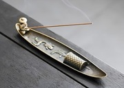 Stojak na kadzidła – Rybak Zen w łodzi