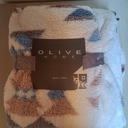 Ciepły koc w azteckie wzoey.