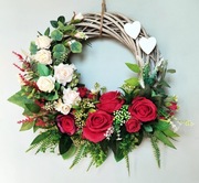 PROMOCJA! Wianek wieniec na drzwi róże biało-kremowe wiklina 40 cm prezent