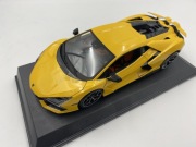 1:18 Lamborghini Revuelto (Maisto)